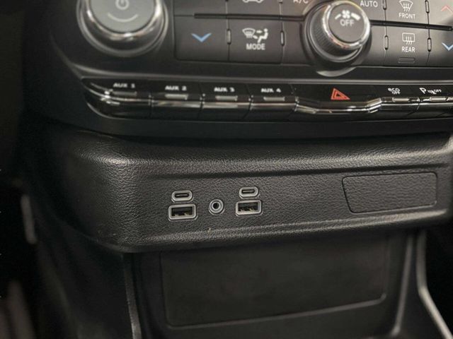 2022 Dodge Durango Pursuit AWD 4dr SUV - 23003219 - 24