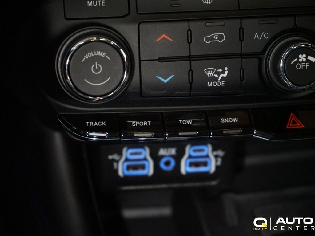 2022 Dodge Durango R/T AWD - 22974765 - 34