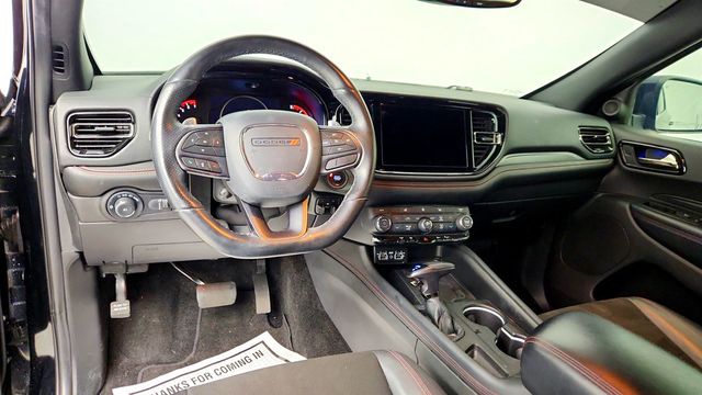 2022 Dodge Durango R/T w/ Blacktop Pkg, 2nd Row Captain Chairs & Power Sunroof - 23010808 - 12