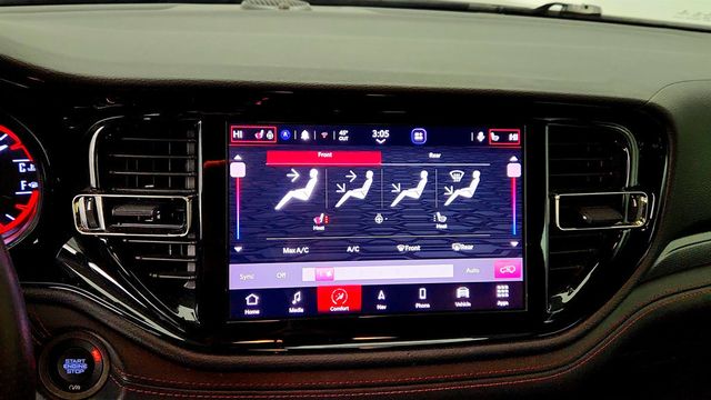 2022 Dodge Durango R/T w/ Blacktop Pkg, 2nd Row Captain Chairs & Power Sunroof - 23010808 - 19