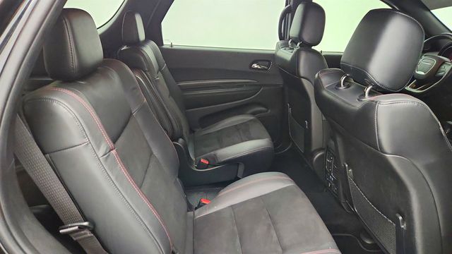 2022 Dodge Durango R/T w/ Blacktop Pkg, 2nd Row Captain Chairs & Power Sunroof - 23010808 - 24