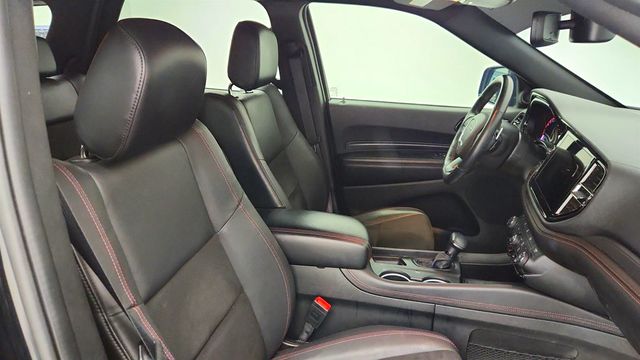 2022 Dodge Durango R/T w/ Blacktop Pkg, 2nd Row Captain Chairs & Power Sunroof - 23010808 - 25