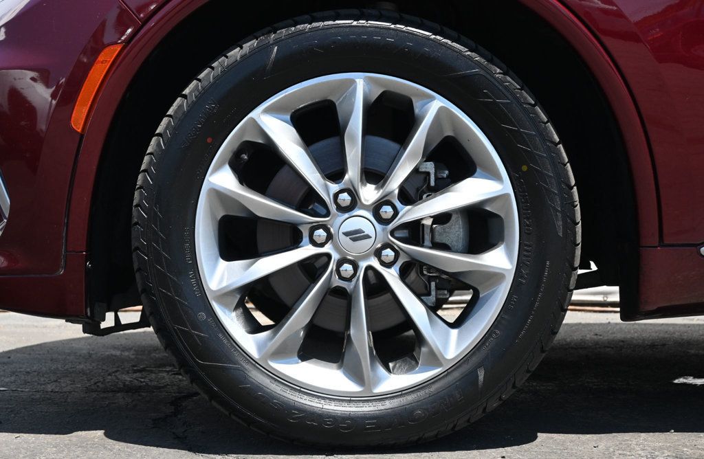 2022 Dodge Durango SXT photo 5
