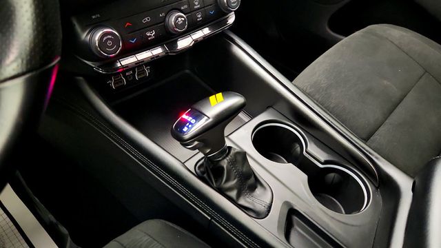 2022 Dodge Durango SXT with Load-Leveling Suspension - 22971719 - 15