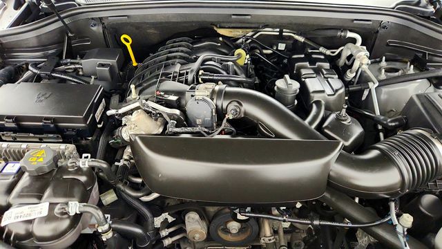 2022 Dodge Durango SXT with Load-Leveling Suspension - 22971719 - 26