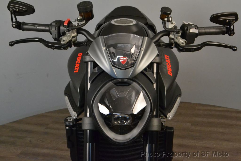 2022 Ducati Monster 937 Plus One Owner, 700 miles - 21627702 - 42