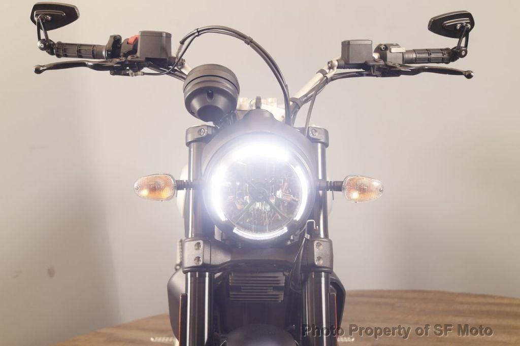 2022 Ducati Scrambler Icon Dark Incl 90 day Warranty - 22225554 - 25