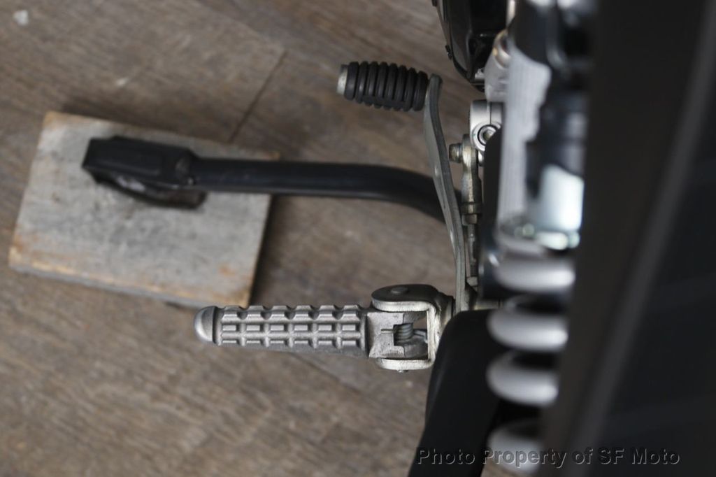 2022 Ducati Scrambler Icon Dark Incl 90 day Warranty - 22225554 - 32
