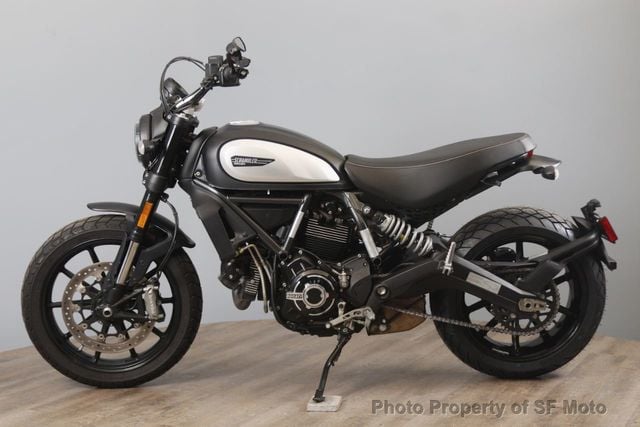 2022 Ducati Scrambler Icon Dark Incl 90 day Warranty - 22225554 - 3