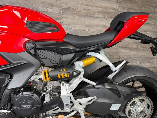 2022 Ducati Streetfighter V2 LOW MILES! - 23012050 - 12