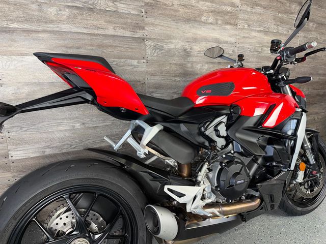 2022 Ducati Streetfighter V2 LOW MILES! - 23012050 - 7