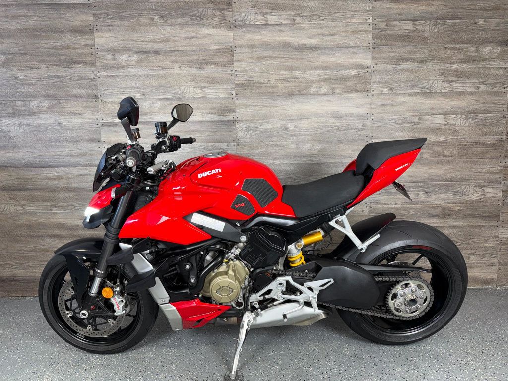 2022 Ducati Streetfighter V4 SUPER CLEAN! - 22994108 - 11