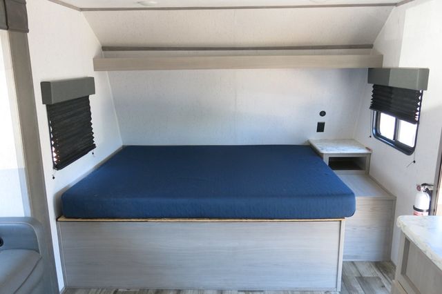 2022 Dutchmen Coleman CM18FQ22 - 23060561 - 22