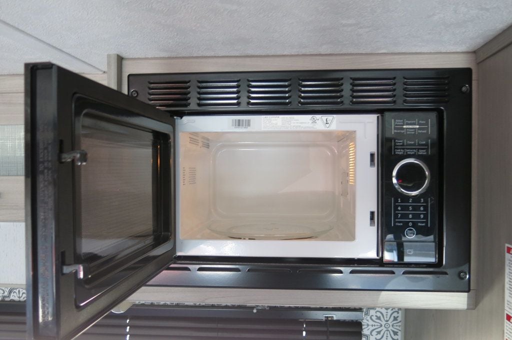 2022 Dutchmen Coleman CM18FQ22 - 23060561 - 29