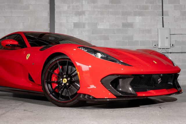 2022 Ferrari 812 Competizione Coupe - 22947900 - 35