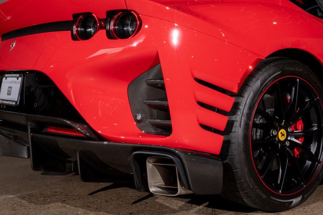 2022 Ferrari 812 Competizione Coupe - 22947900 - 46