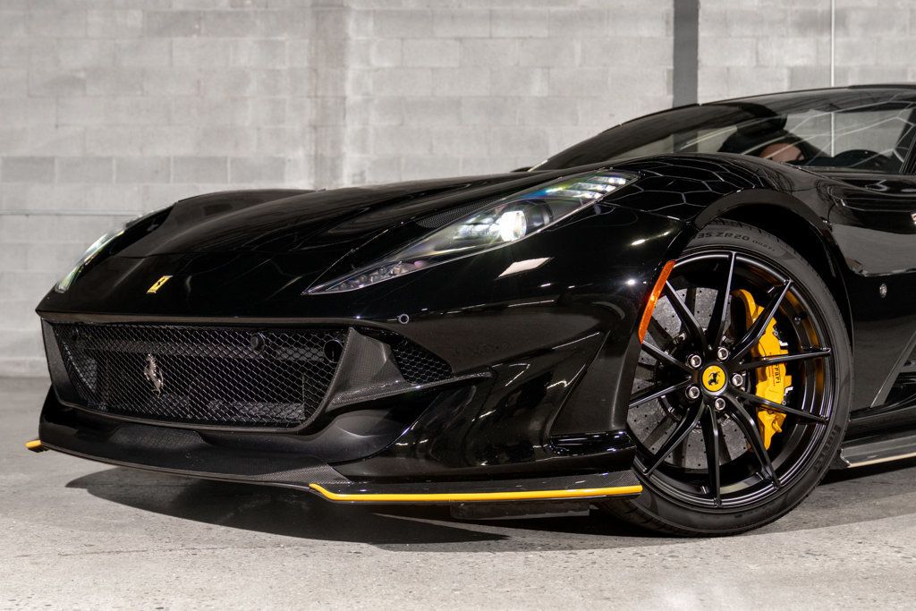 2022 Ferrari 812 GTS Base photo 30