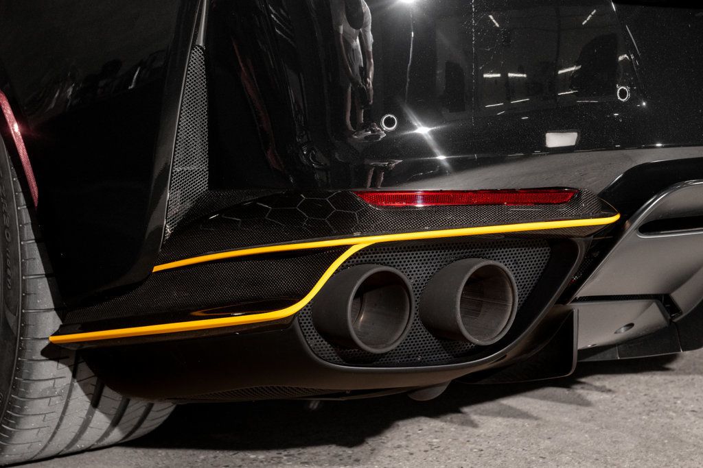 2022 Ferrari 812 GTS Base photo 34