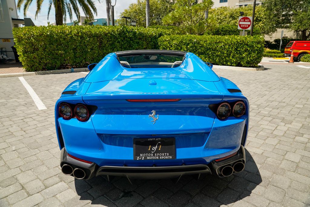 2022 Ferrari 812 GTS Convertible - 22898644 - 23
