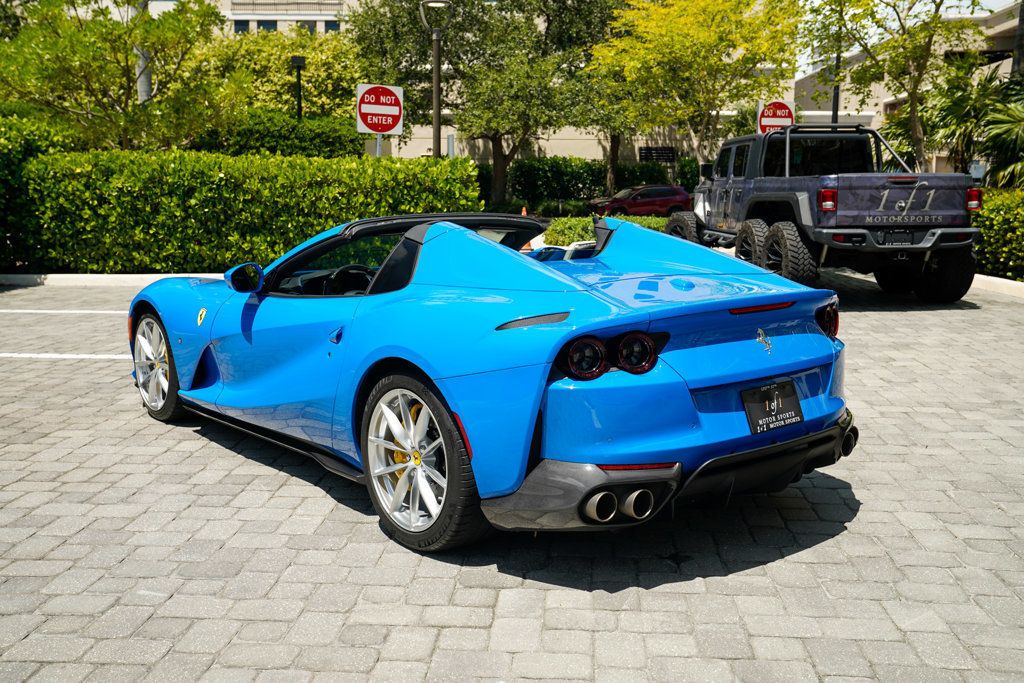 2022 Ferrari 812 GTS Convertible - 22898644 - 30