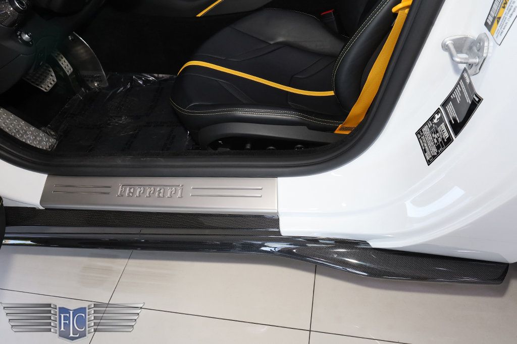 2022 Ferrari 812 GTS Convertible - 23004347 - 18