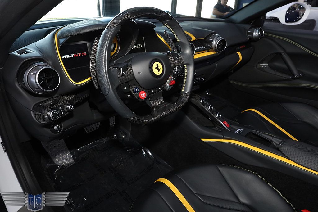 2022 Ferrari 812 GTS Convertible - 23004347 - 23