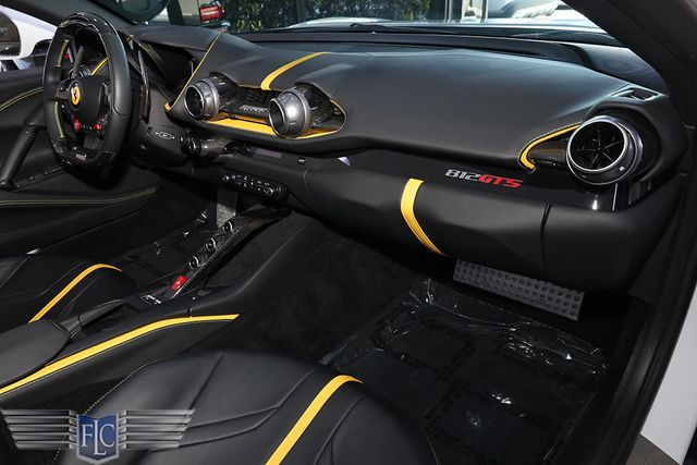 2022 Ferrari 812 GTS Convertible - 23004347 - 24