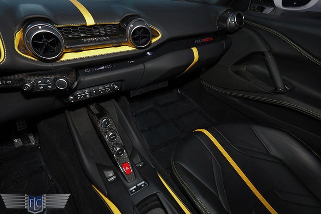 2022 Ferrari 812 GTS Convertible - 23004347 - 25