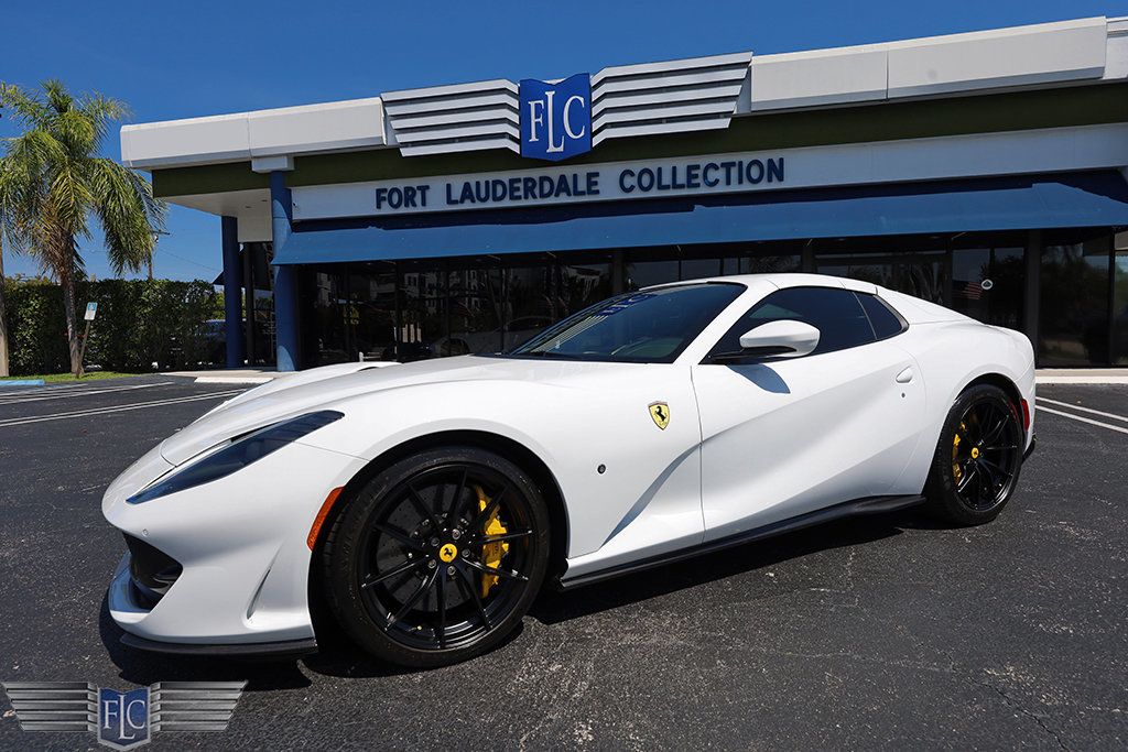 2022 Ferrari 812 GTS Convertible - 23004347 - 4