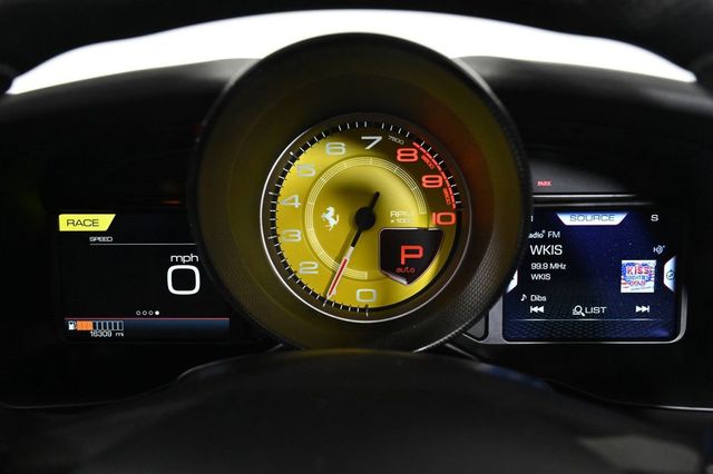 2022 Ferrari F8 Spider Base - 23000431 - 14