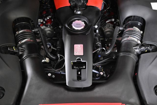 2022 Ferrari F8 Spider Base - 23000431 - 4