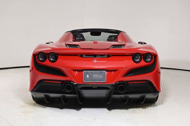 2022 Ferrari F8 Spider Base - 23000431 - 7