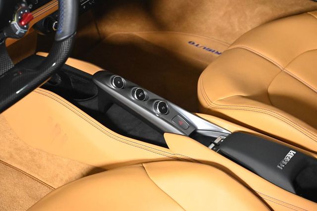 2022 Ferrari F8 Tributo Coupe - 23033256 - 14