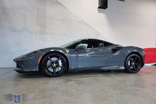 2022 Ferrari F8 Tributo Coupe - 23053332 - 17