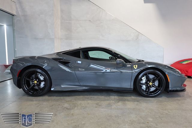 2022 Ferrari F8 Tributo Coupe - 23053332 - 2