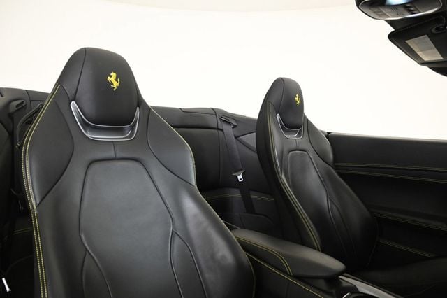 2022 Ferrari Portofino Base - 22776568 - 3