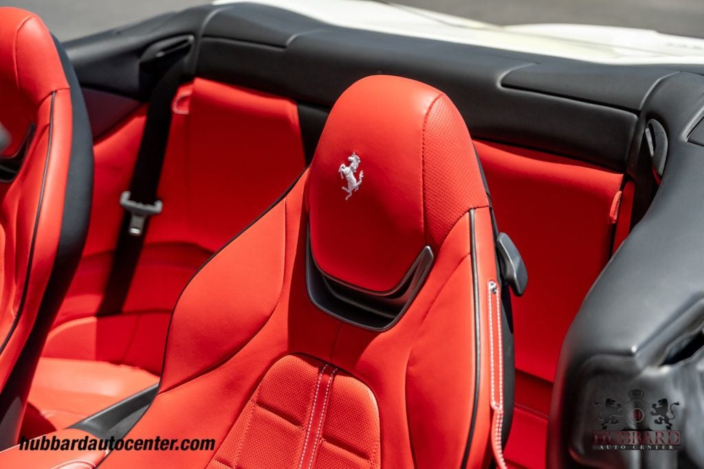 2022 Ferrari Portofino M Convertible - 23036359 - 20