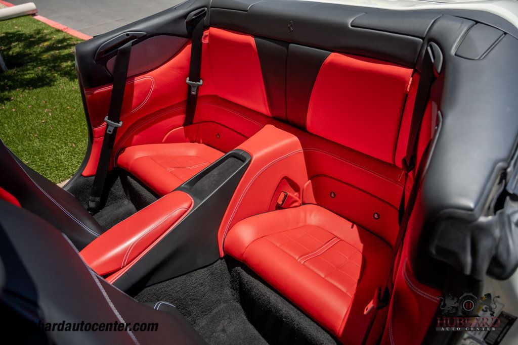 2022 Ferrari Portofino M Convertible - 23036359 - 28