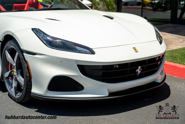 2022 Ferrari Portofino M Convertible - 23036359 - 32