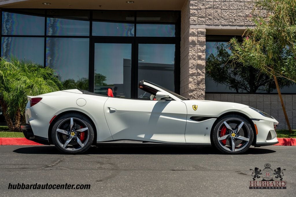 2022 Ferrari Portofino M Convertible - 23036359 - 8