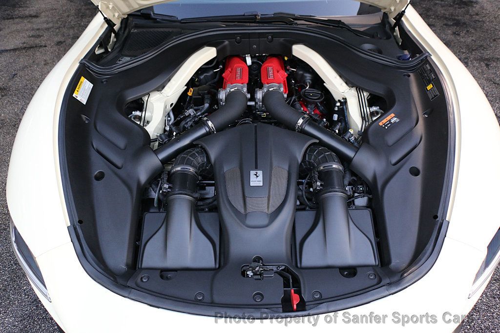 2022 Ferrari Roma Tailor Made 1 of 1 - 22983297 - 10