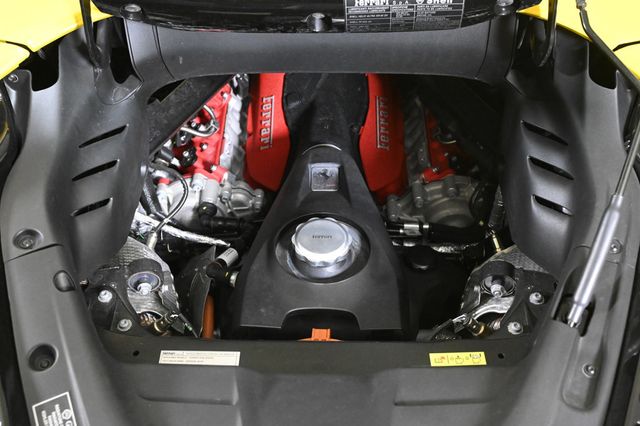 2022 Ferrari SF90 Spider Base - 22962253 - 4