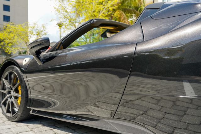 2022 Ferrari SF90 Spider Convertible - 22986484 - 18