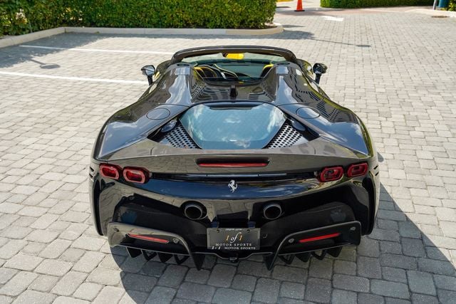 2022 Ferrari SF90 Spider Convertible - 22986484 - 22