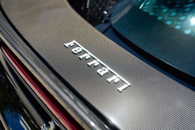 2022 Ferrari SF90 Spider Convertible - 22986484 - 50