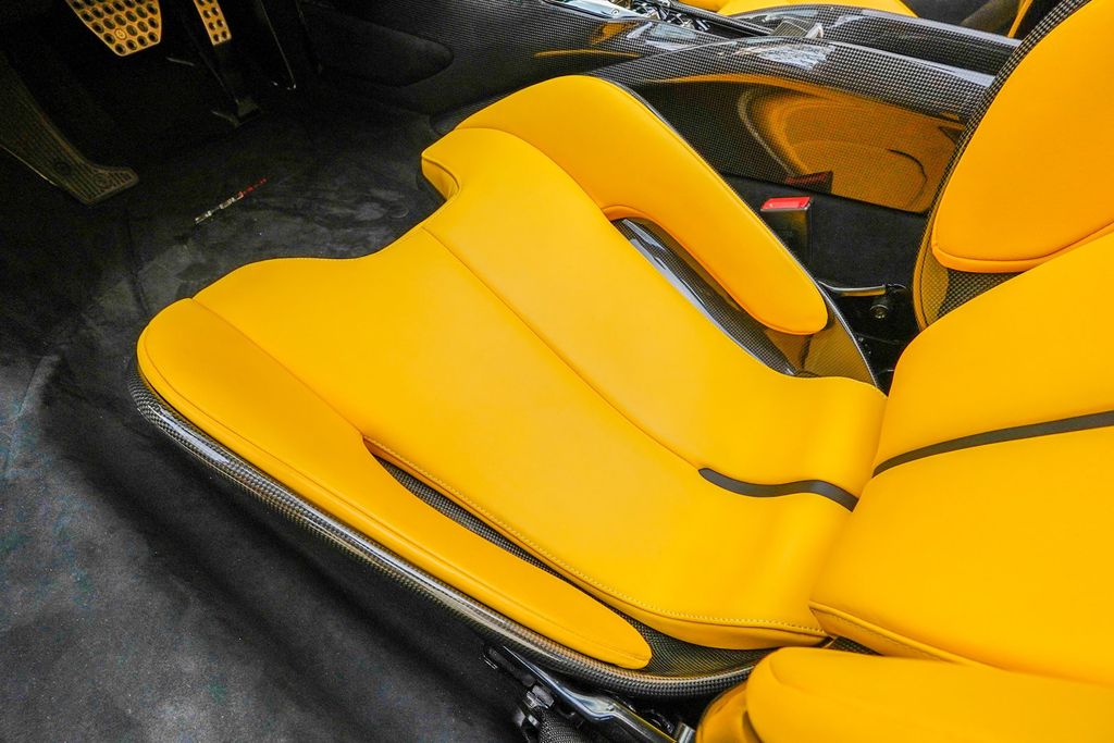 2022 Ferrari SF90 Spider Convertible - 22986484 - 63