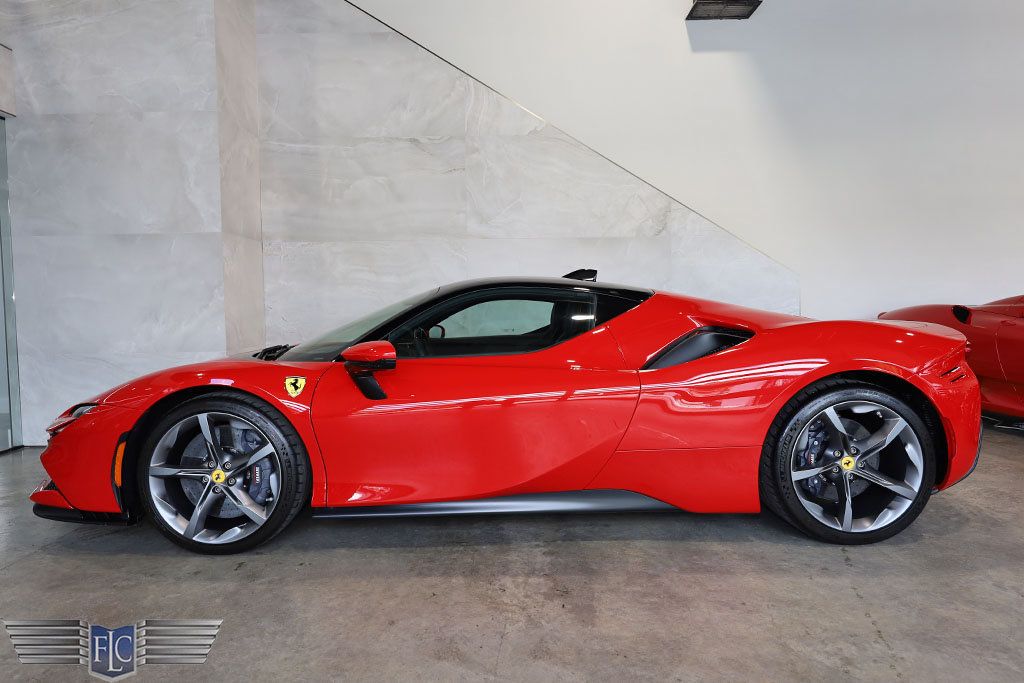 2022 Ferrari SF90 Stradale Coupe - 22394344 - 1