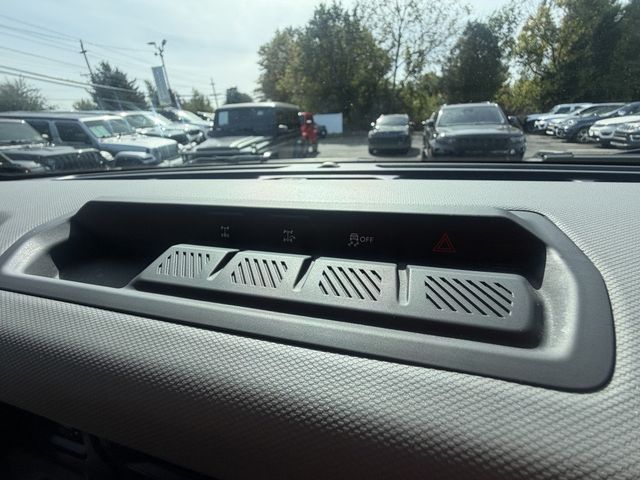 2022 Ford Bronco  - 23093334 - 27