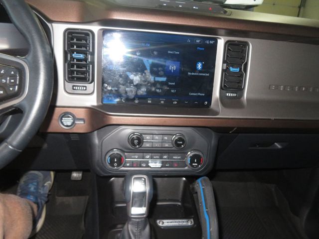 2022 Ford Bronco 1OWNER LIFTED OUTERBANKS 4X4 EXTRA CLEAN ONLY 12K MILES BAD BOY  - 22972625 - 30