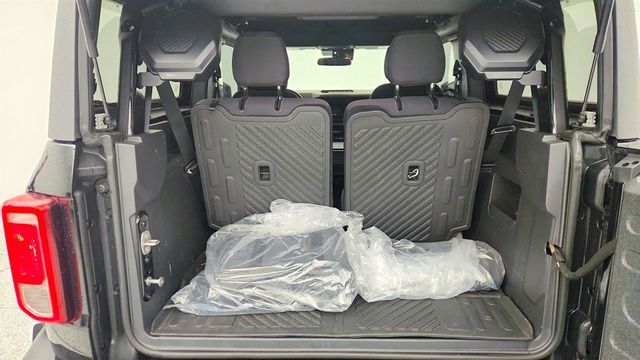 2022 Ford Bronco 2 Door Advanced 4x4 with Sasquatch Package & 2.7 EcoBoost Engine - 22963323 - 19